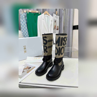VBS D MAJOR BOOT WITH MISS VBS PRINT WARM TAUPE KDI929CMV S44X