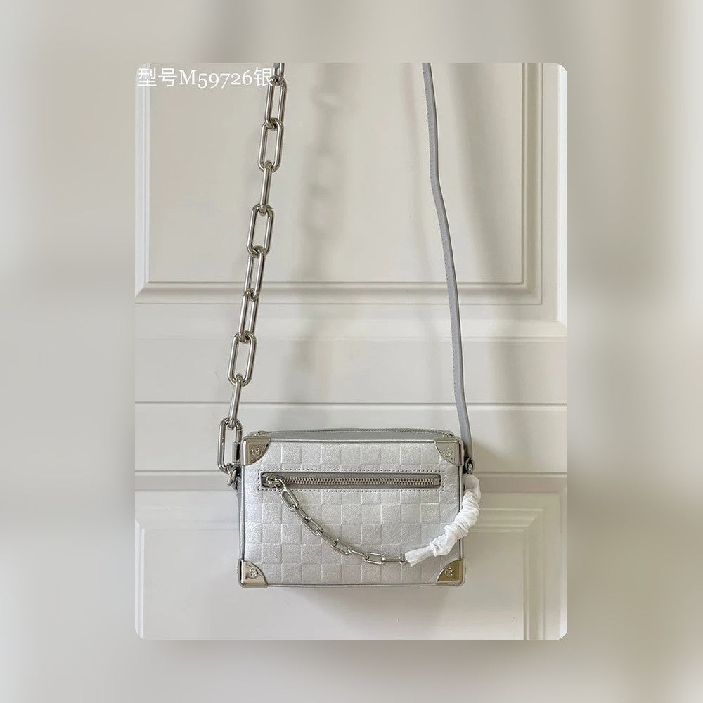 Anum Bags Detail