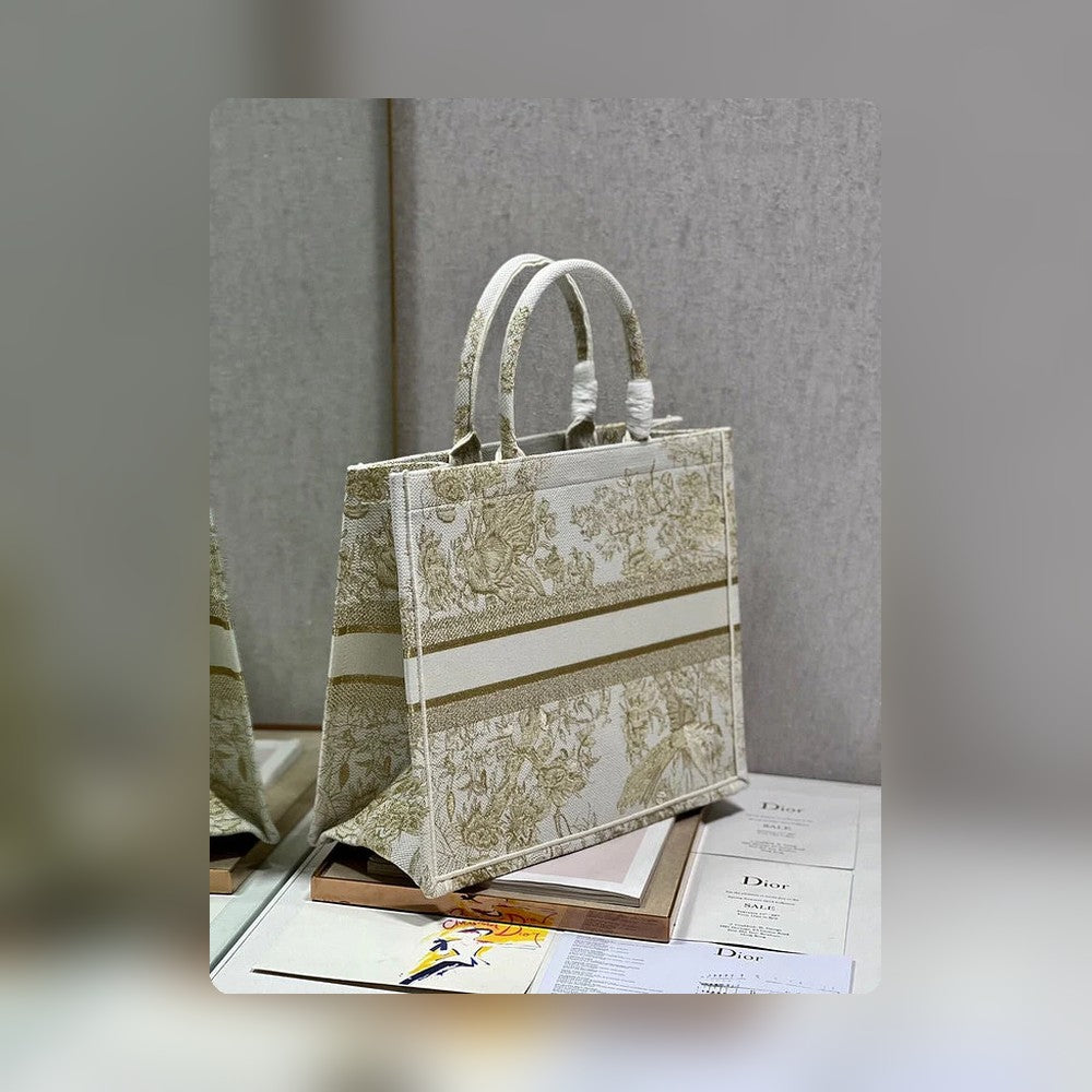 Anum Bags Detail