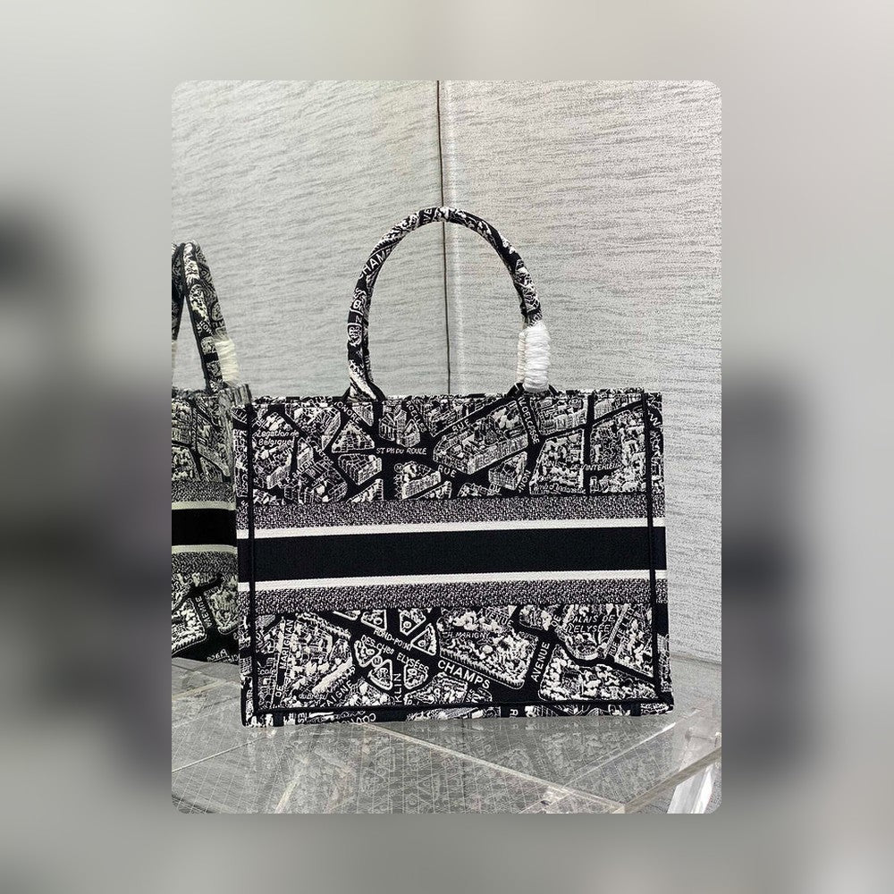 Anum Bags Detail
