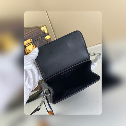 Anum Bags ln Luxury Bag --56157