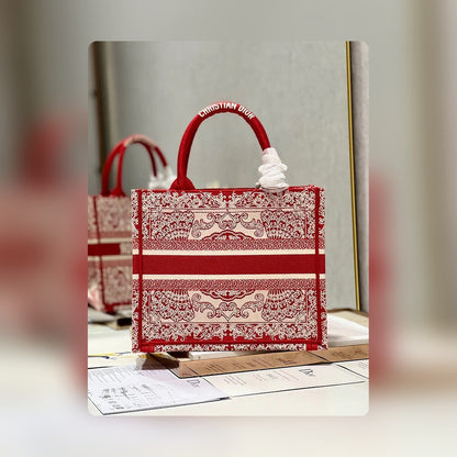 Anum Bags Detail