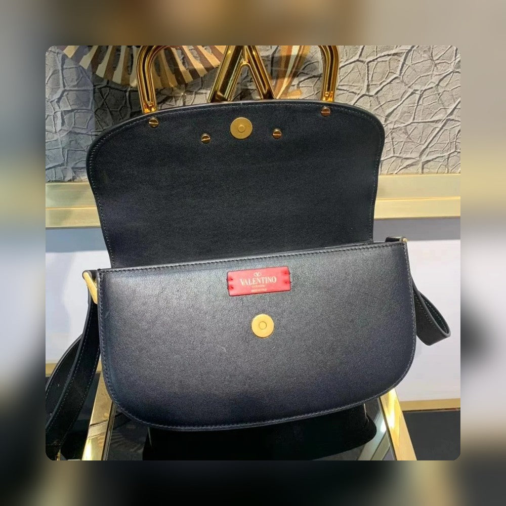 Anum Bags - Best High-End Brands in One Place - AFFORDABLE LUXURY BAGS - 5613