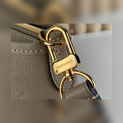Anum Bags ln Luxury Bag --56744