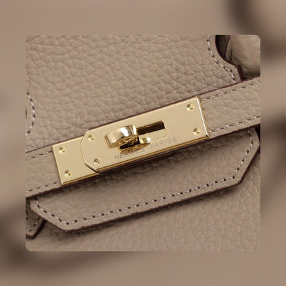 new-designer-premium-bags-nm23599