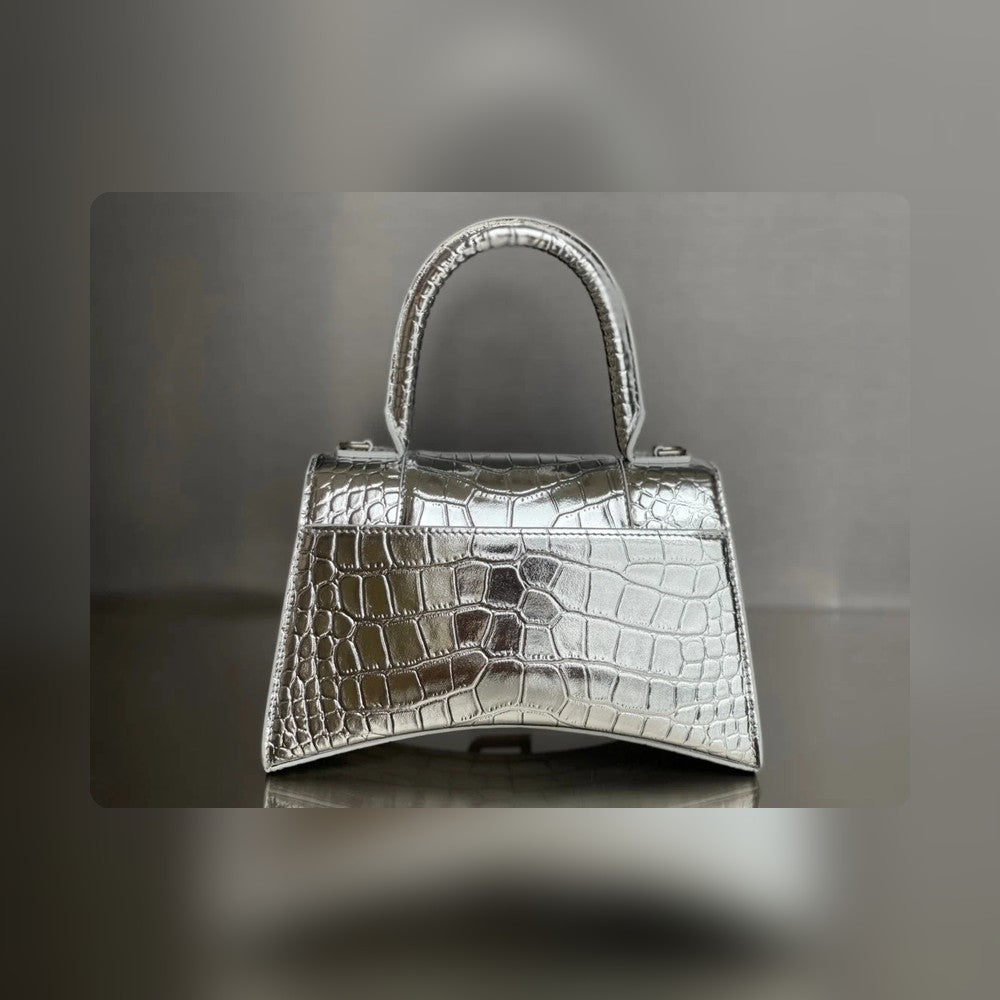new-luxury-designer-bags-nm24589