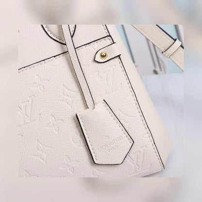 Anum Bags Detail
