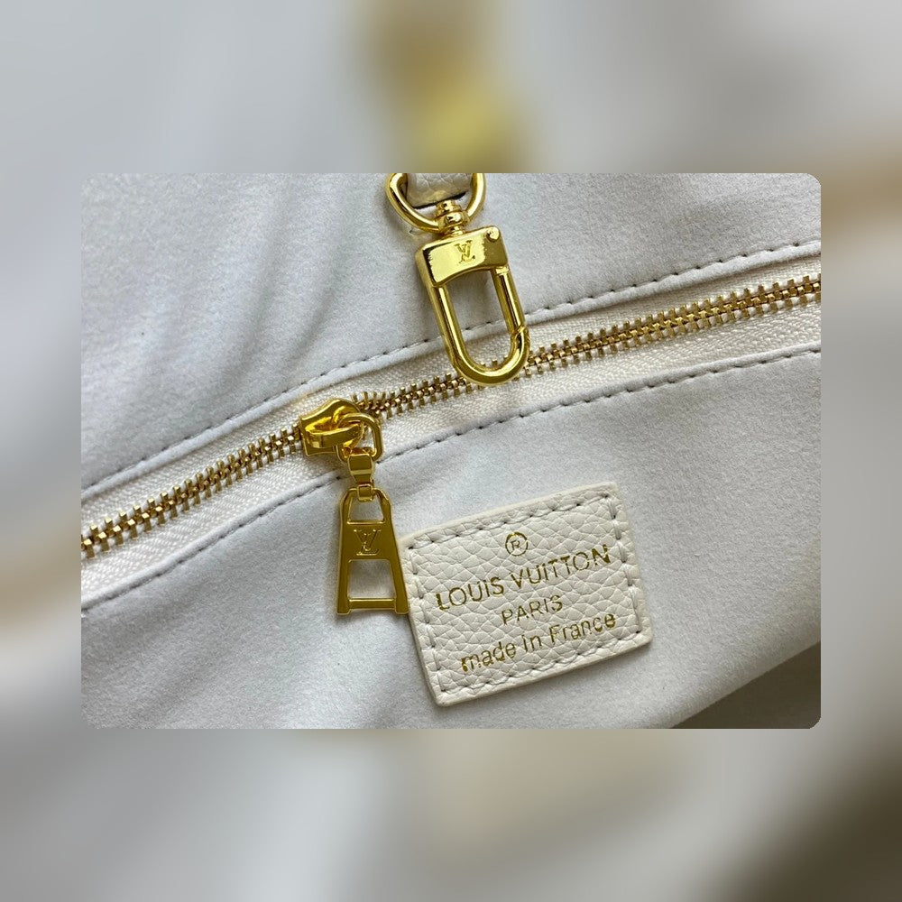 Anum Bags Detail