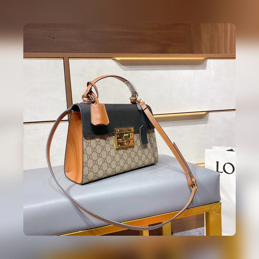 Anum Bags Detail
