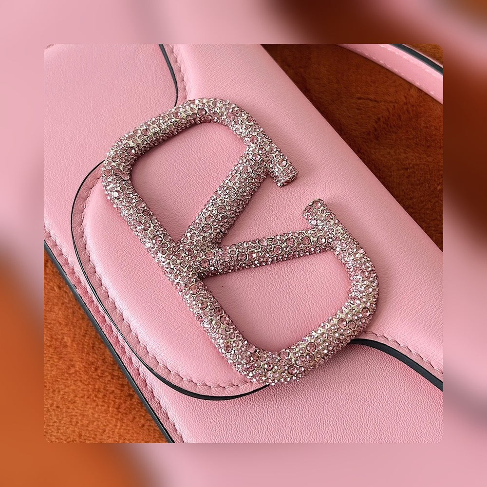 Anum Bags - High-Quality Designer Products for You - AFFORDABLE LUXURY BAGS - 14678
