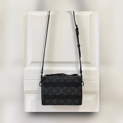 Anum Bags Detail