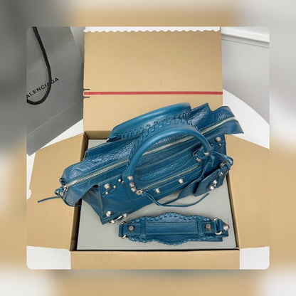 new-luxury-designer-bags-nm24283