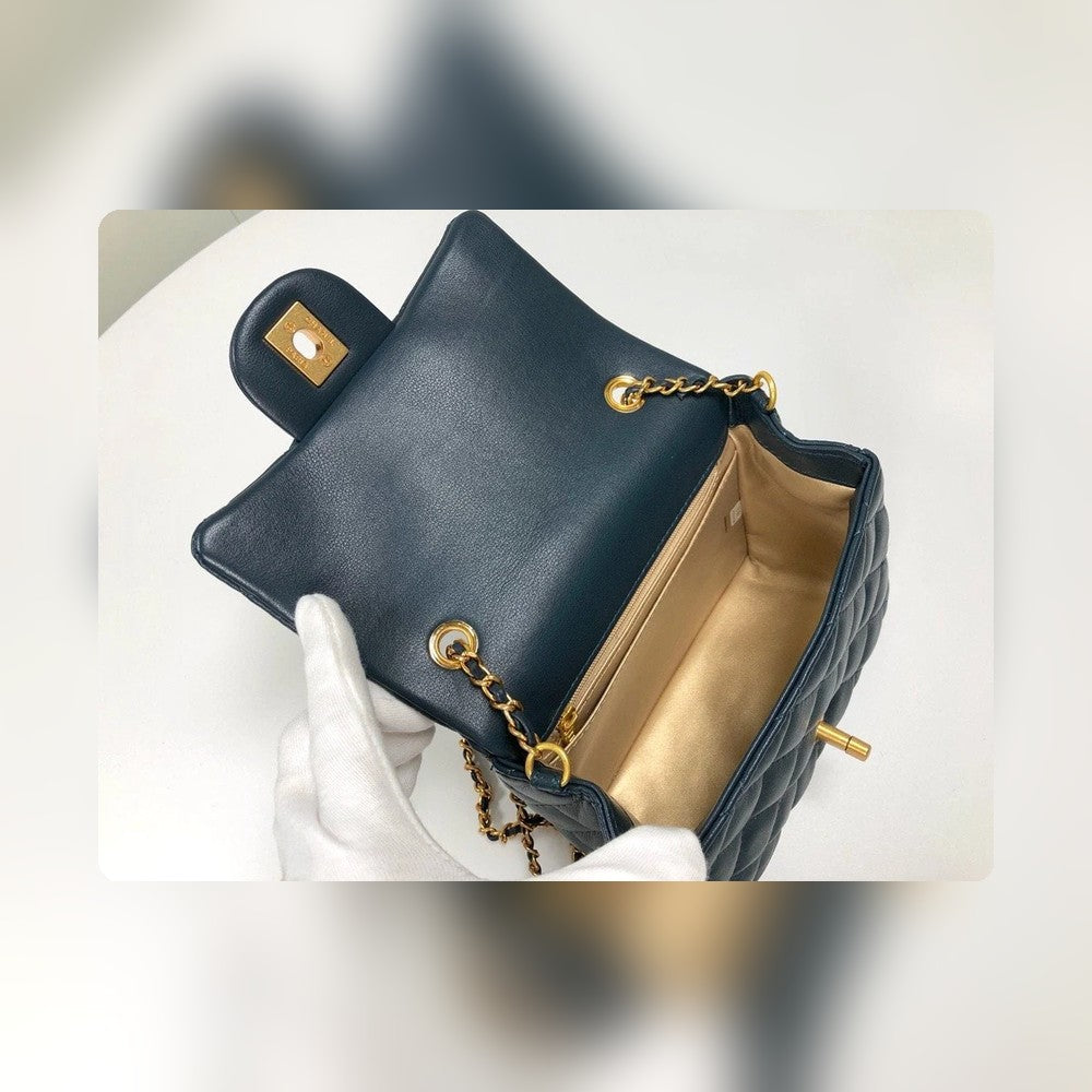 Anum Bags Detail