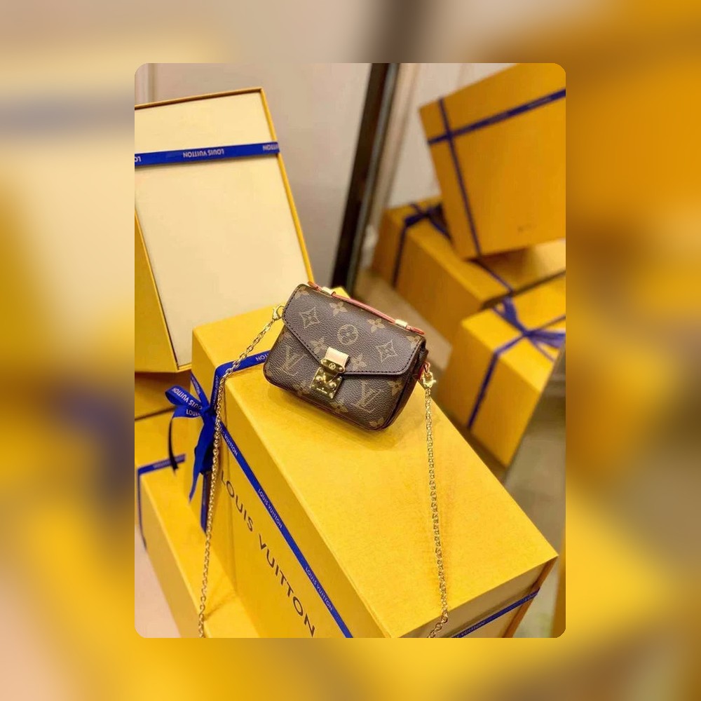 Anum Bags Detail