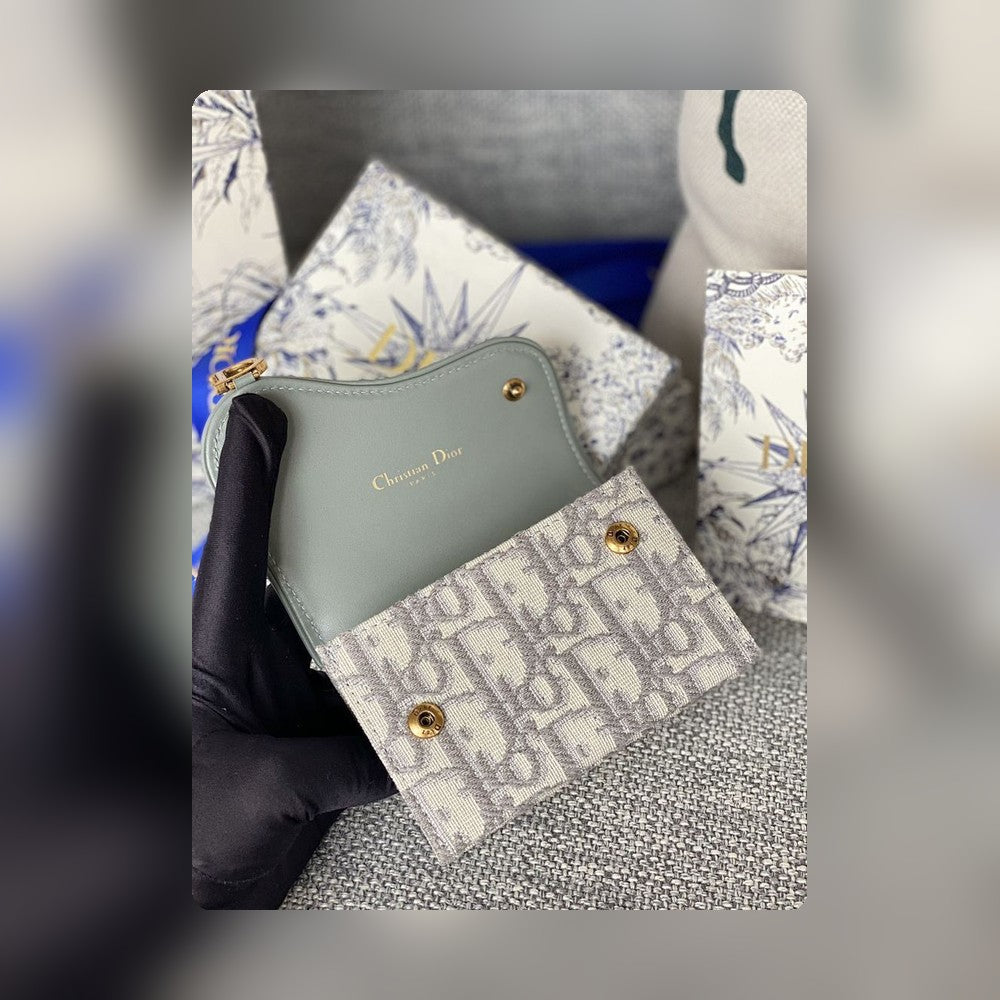 Anum Bags - High-Quality Designer Products for You - AFFORDABLE LUXURY BAGS - 19058