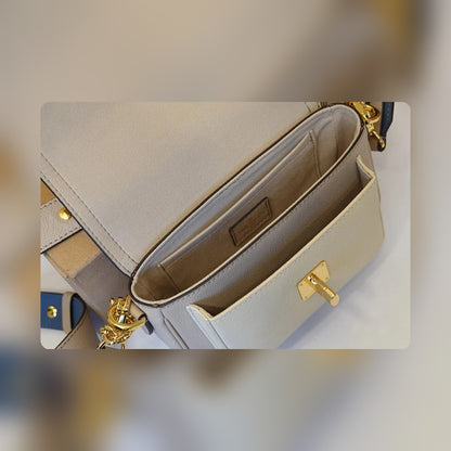 Anum Bags ln Luxury Bag --57986
