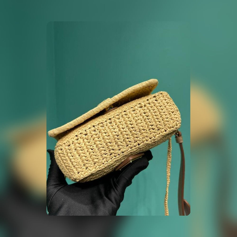Anum Bags Detail