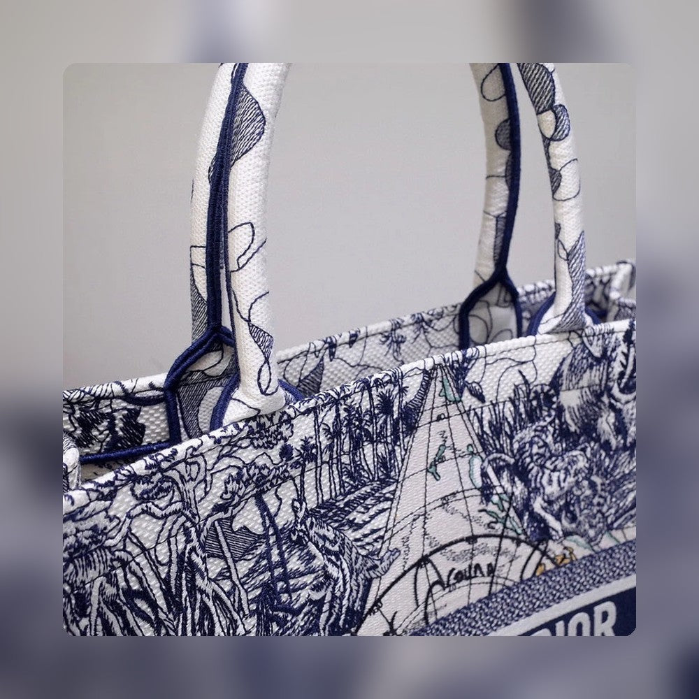 Anum Bags Detail