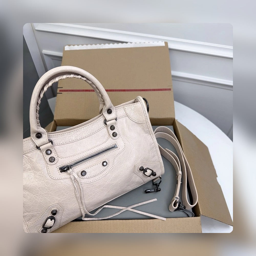 new-designer-premium-bags-nm24033