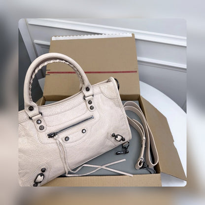 new-designer-premium-bags-nm24033