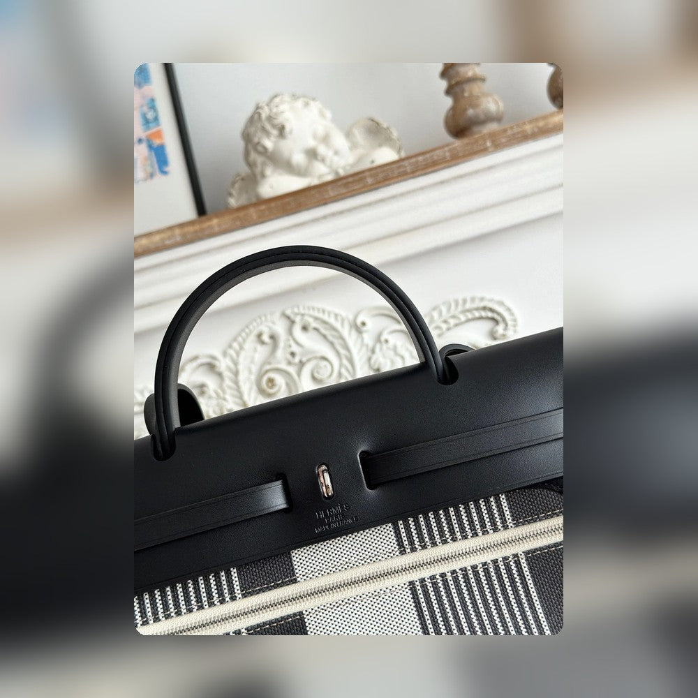 new-luxury-designer-bags-nm23228