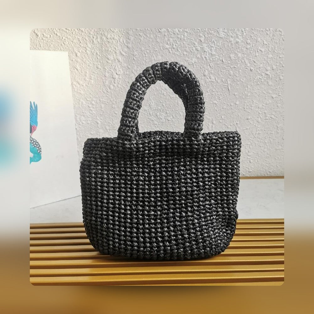 Anum Bags Detail