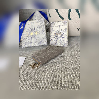 Anum Bags - High-Quality Designer Products for You - AFFORDABLE LUXURY BAGS - 18934