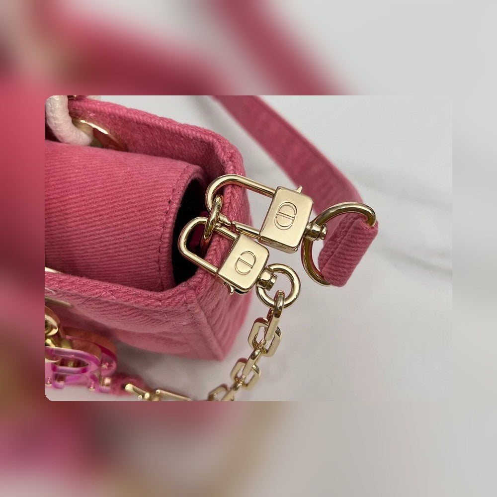 Anum Bags Detail