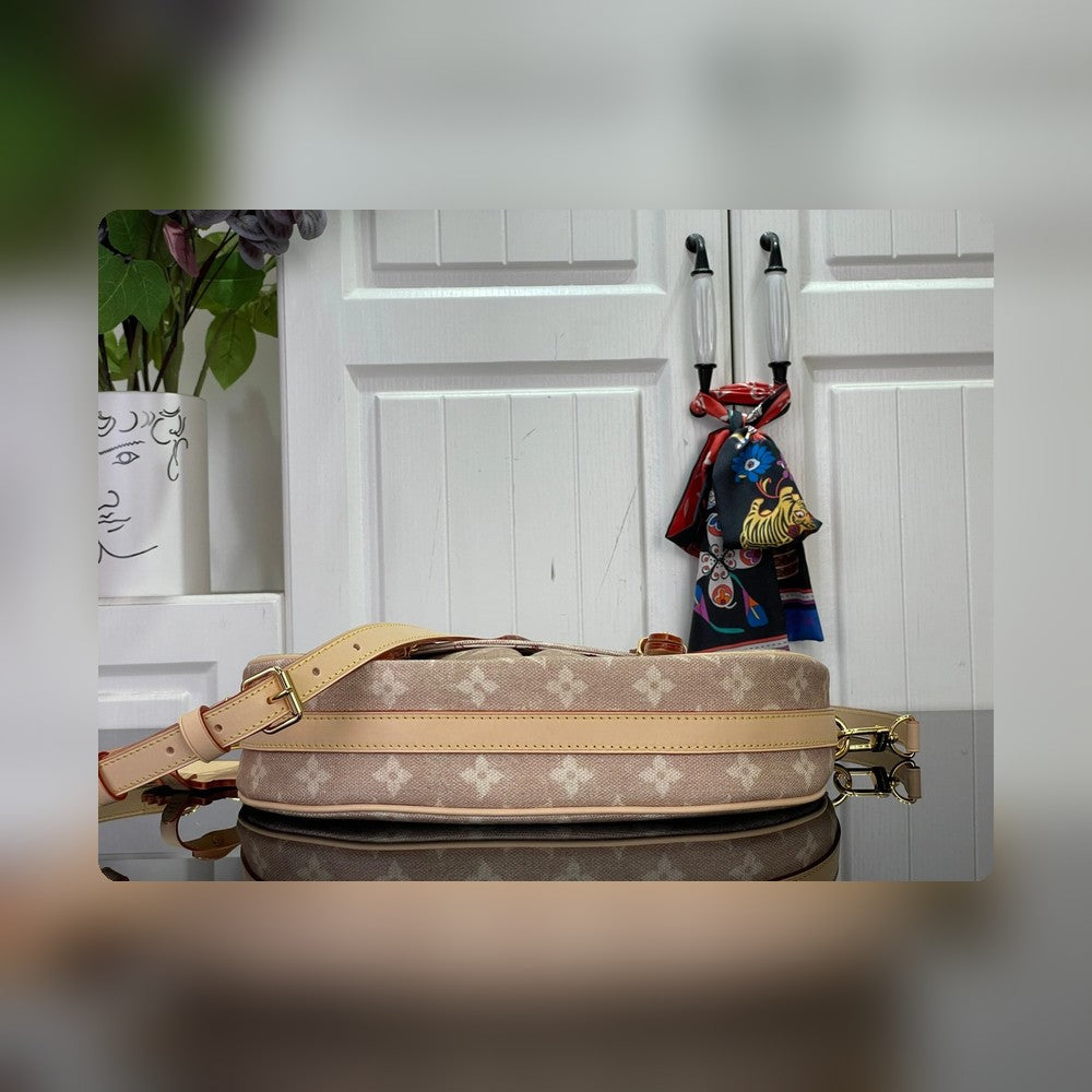 Anum Bags - High-Quality Designer Products for You - AFFORDABLE LUXURY BAGS - 13442