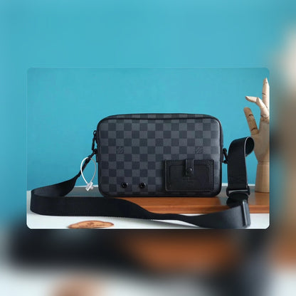 Anum Bags Detail