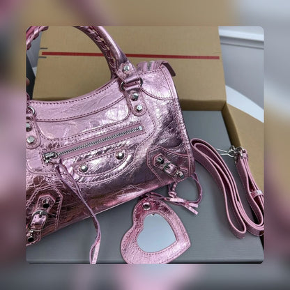 new-luxury-designer-bags-nm24052