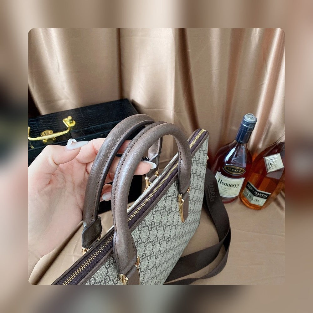 Anum Bags Detail