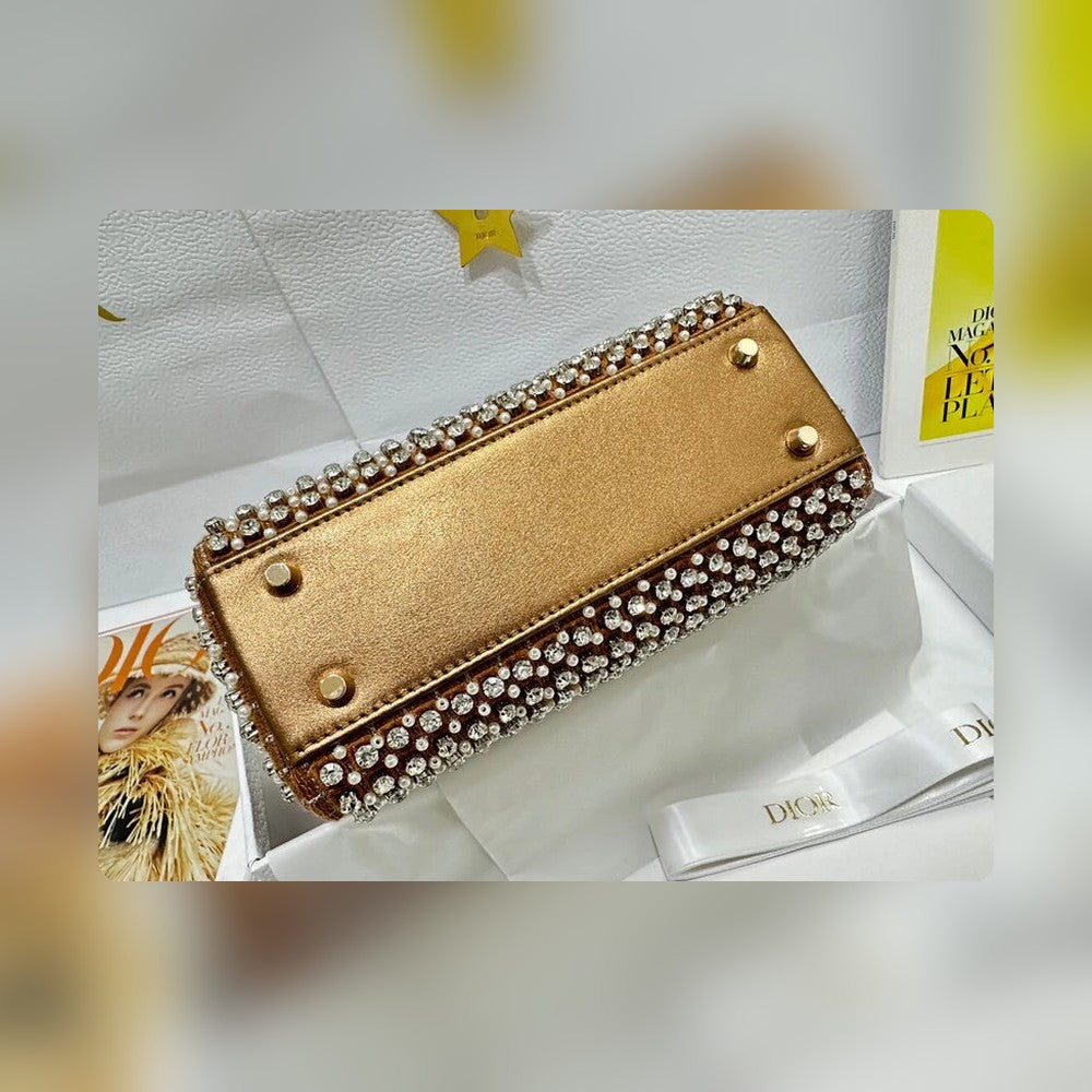 Anum Bags Detail
