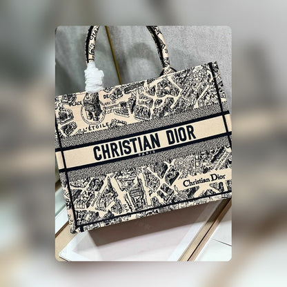 Anum Bags Detail