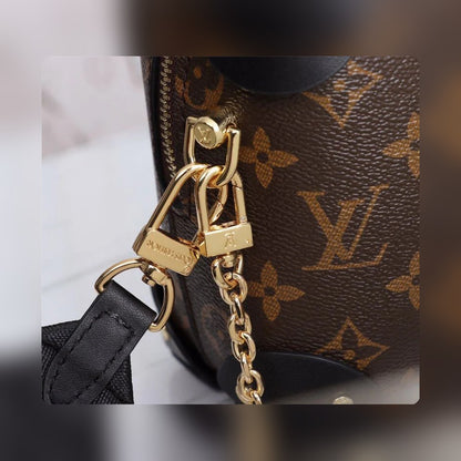 Anum Bags Detail