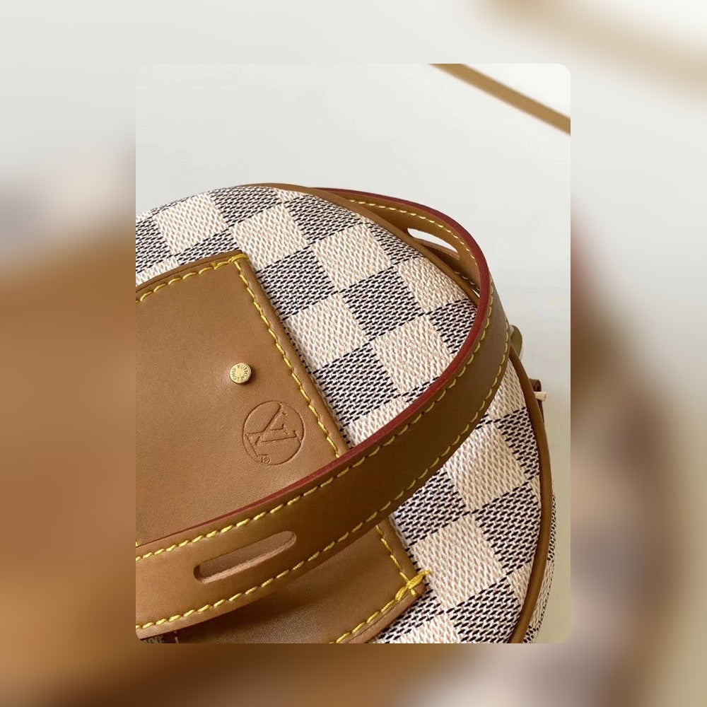 Anum Bags Detail