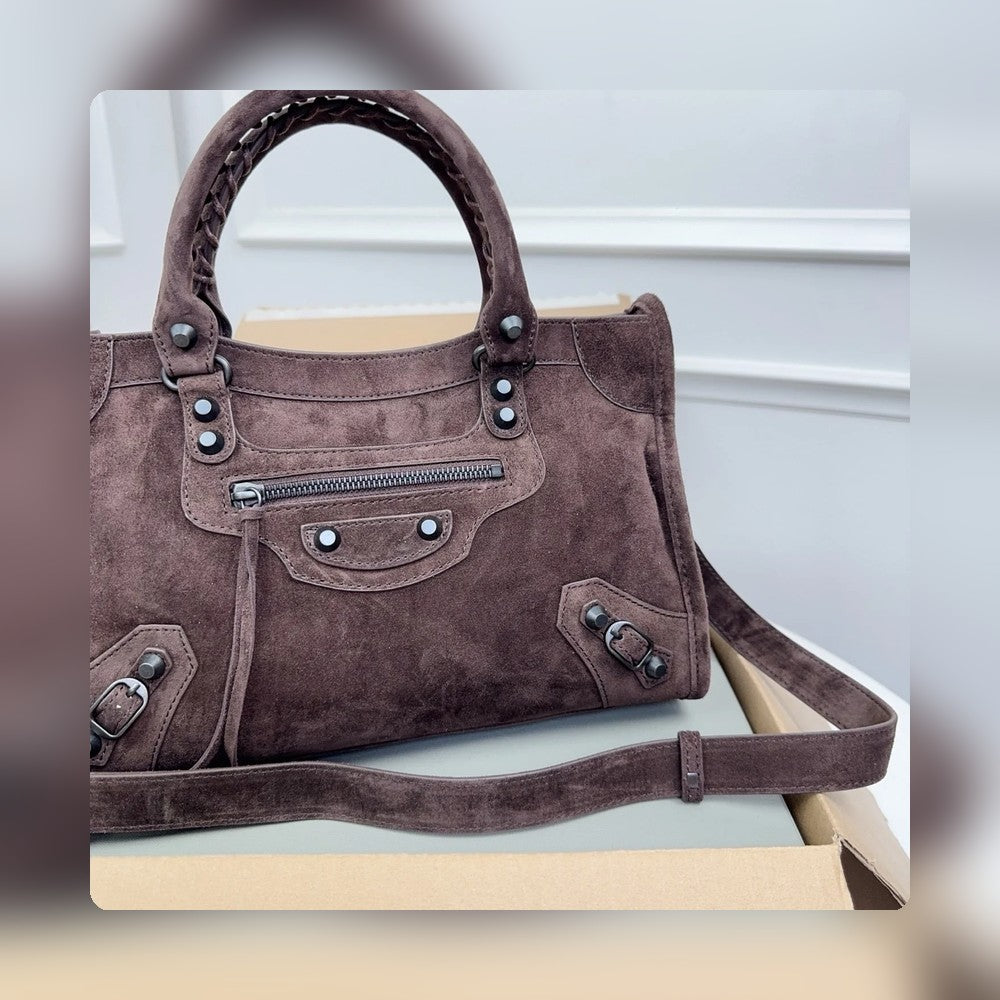 new-luxury-designer-bags-nm24352