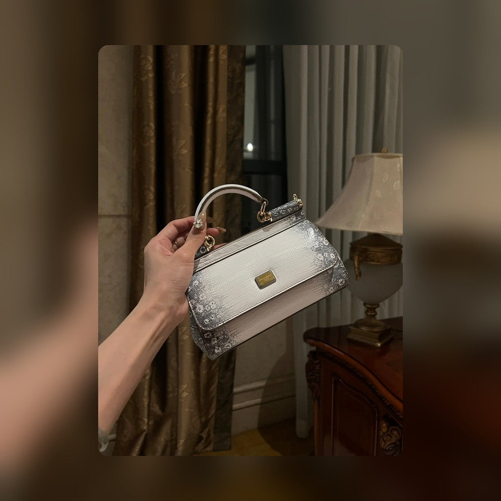 Anum Bags - Best High-End Brands in One Place - AFFORDABLE LUXURY BAGS - 18524