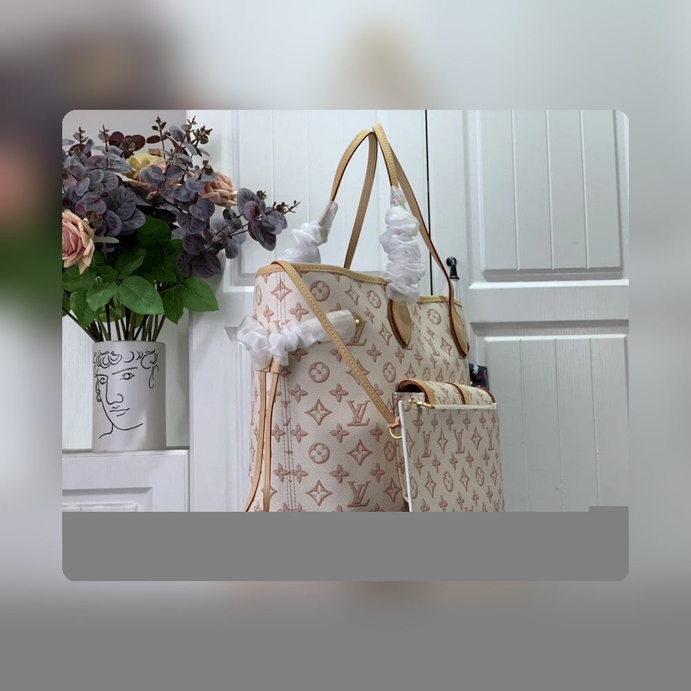 Anum Bags Detail
