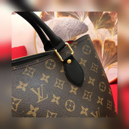Anum Bags Detail