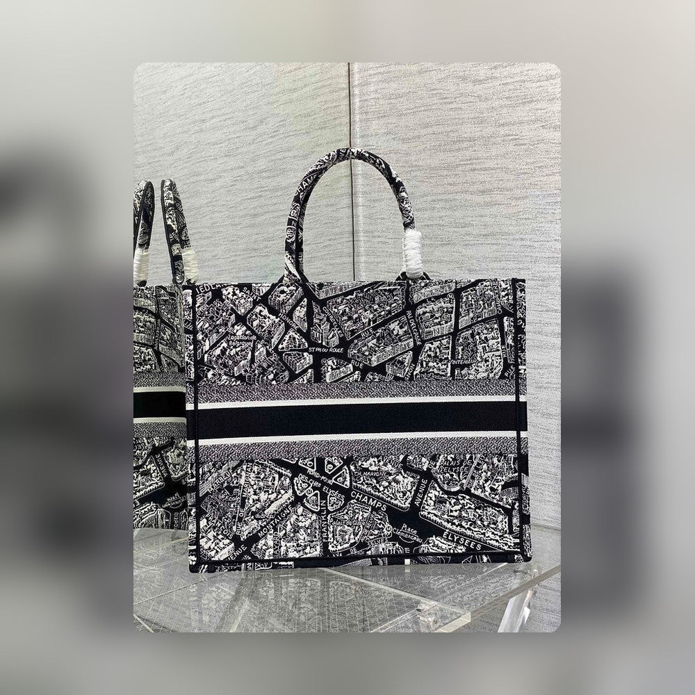 Anum Bags Detail