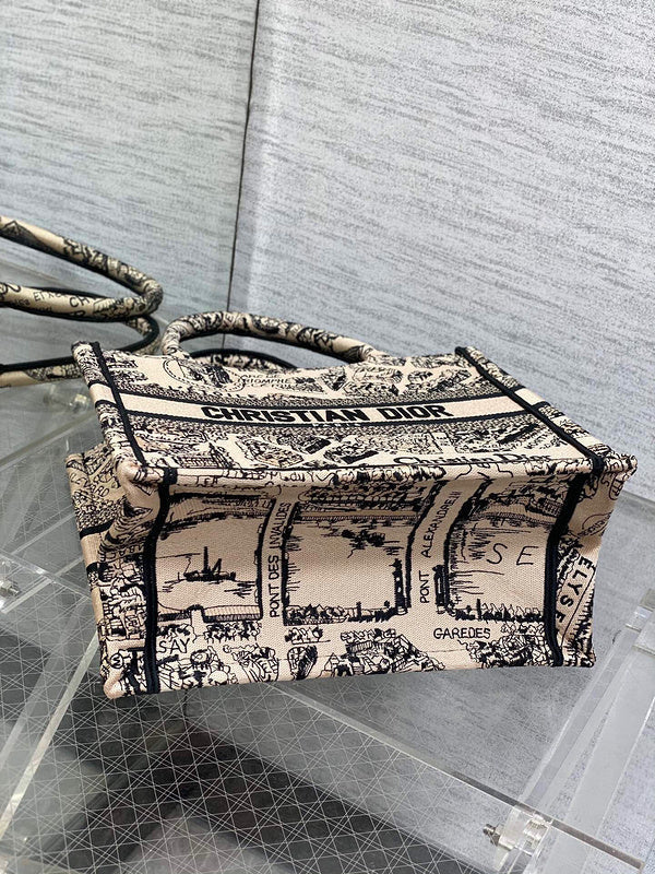 Anum Bags Detail