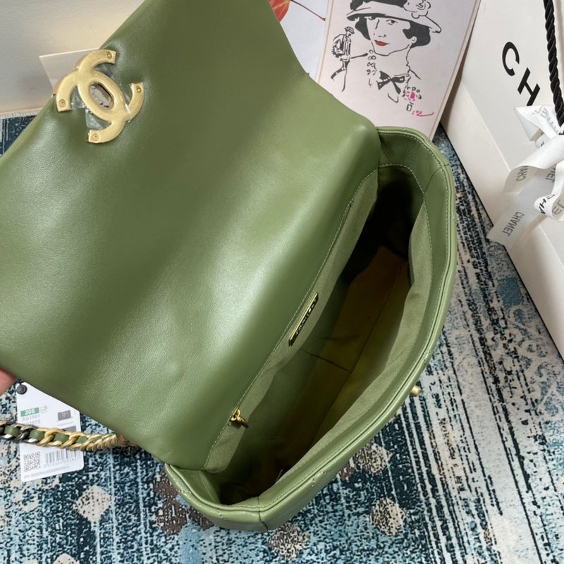 Anum Bags Detail