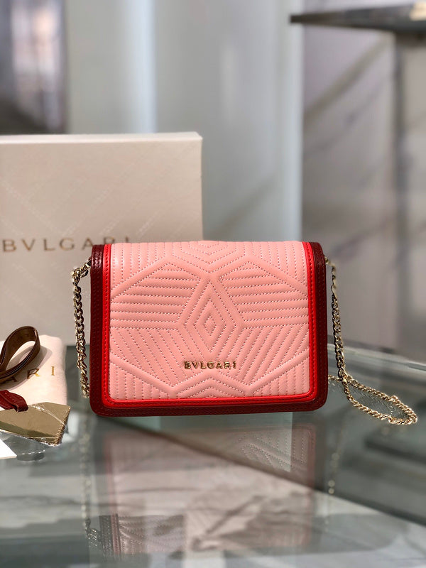 Anum Bags Detail