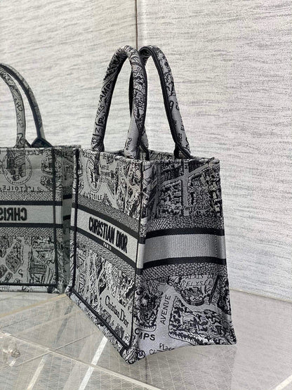 Anum Bags Detail