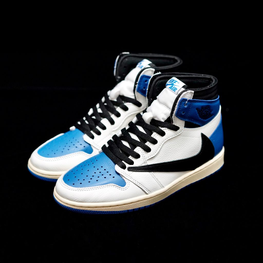 Anum Bags NKE SNEAKER 002