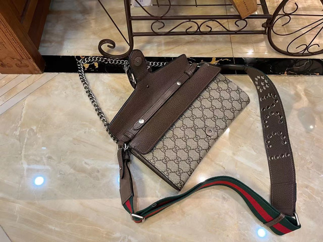 Anum Bags Detail