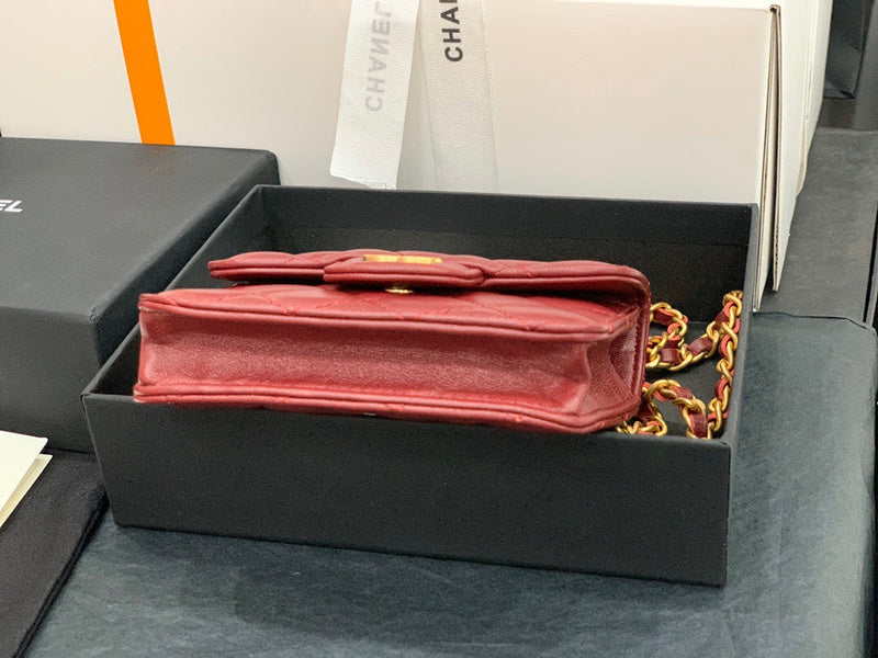 Anum Bags Detail