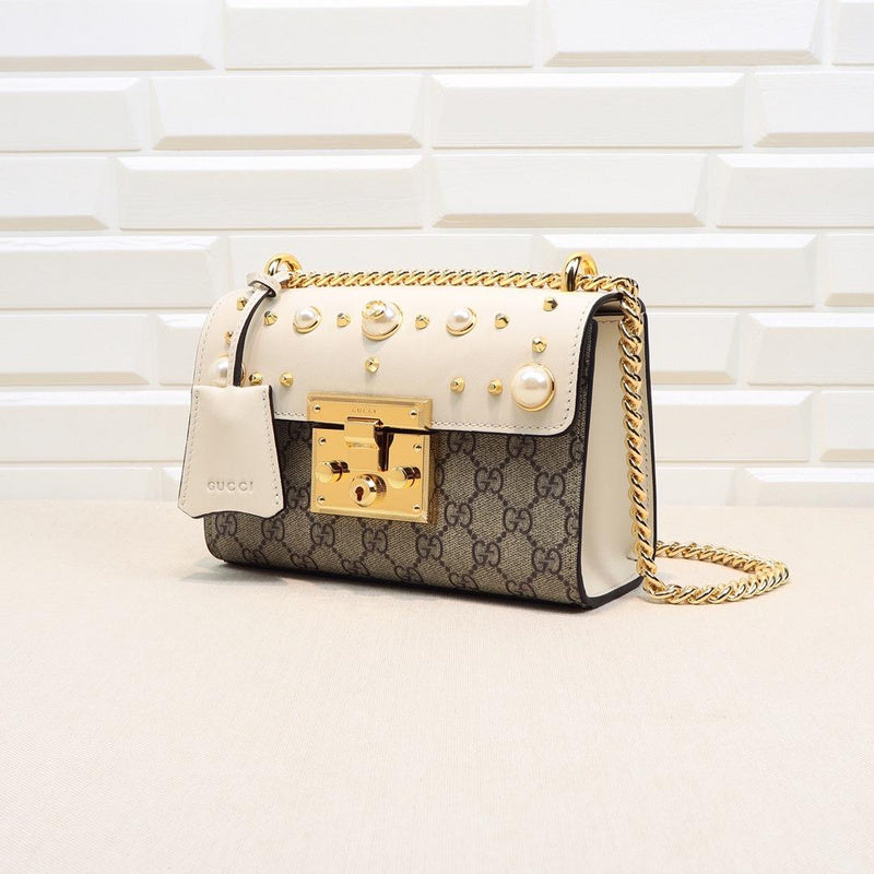 Anum Bags Detail