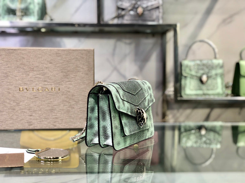 Anum Bags Detail